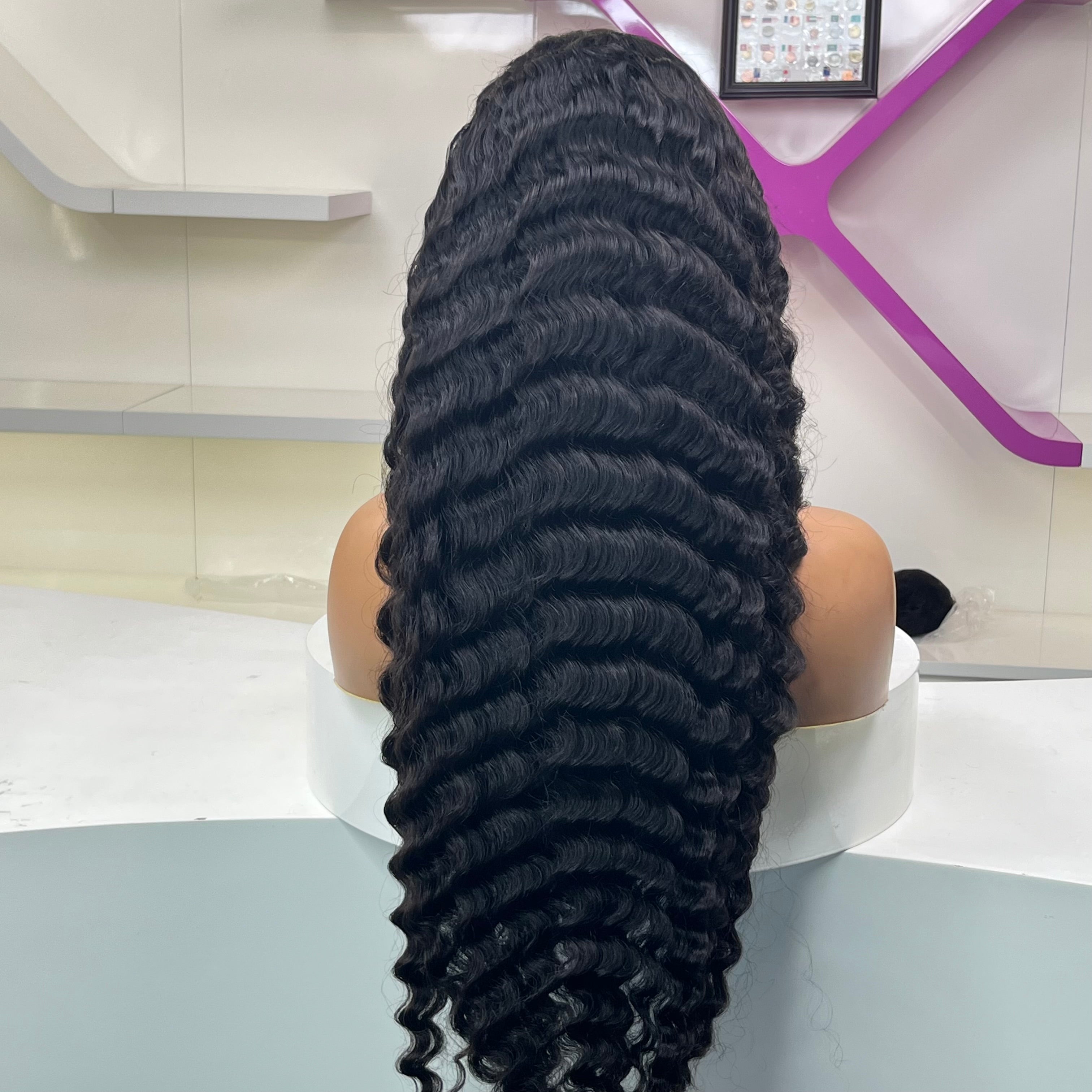 Bleached Knots 200% Density Glueless Ready to Go 5x5 HD Closure Wig Pineapple Wave with Preplucked Hairline