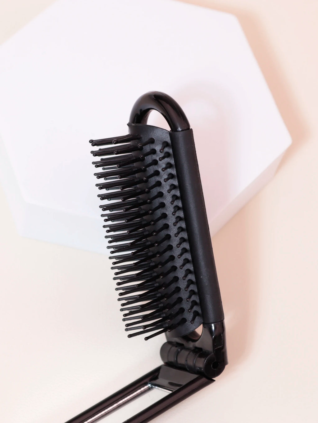 1pc Folding travel mirror hair brush, portable mini massage hair brush, suitable for outings，Special for real hair wigs