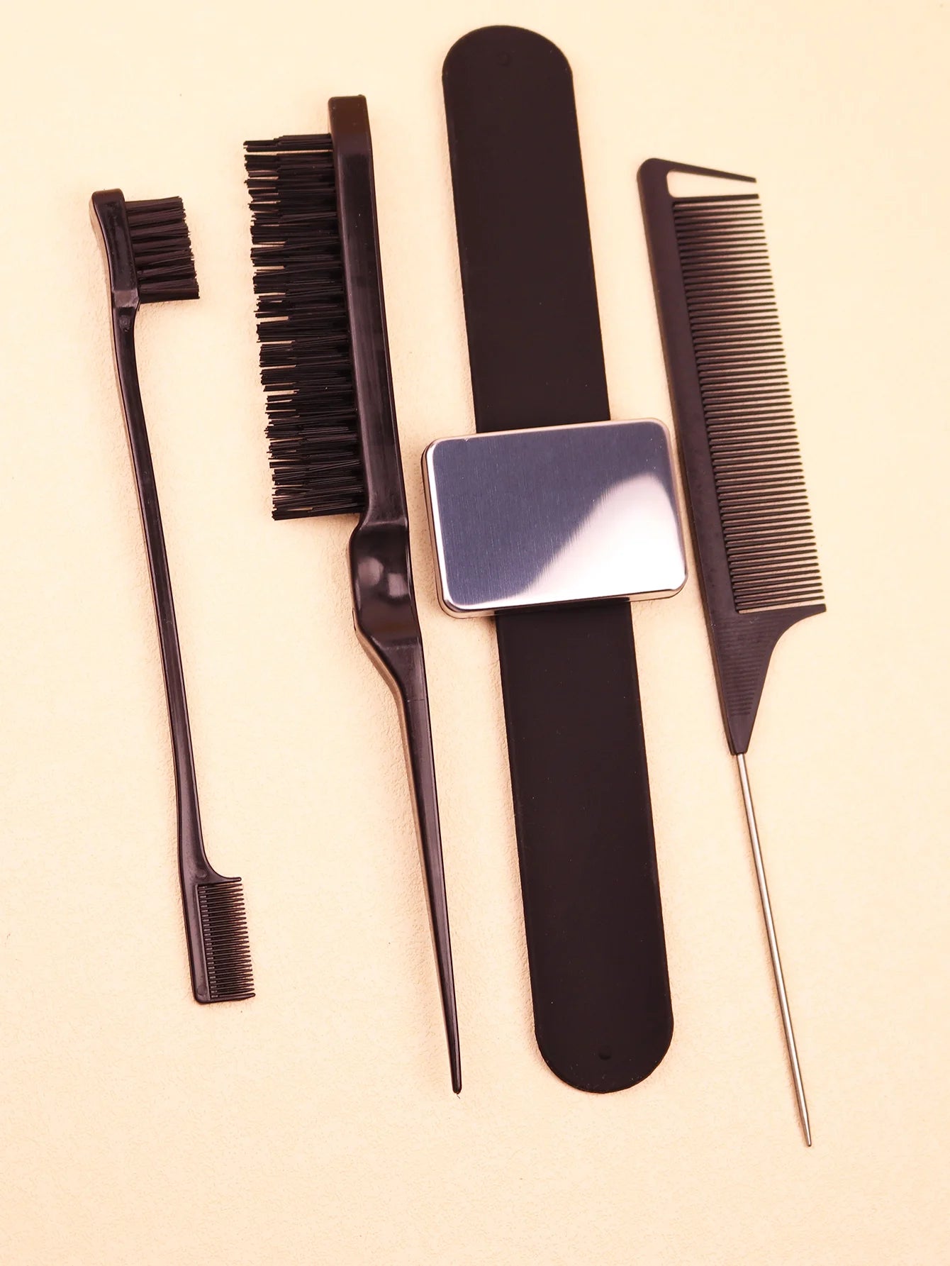 4pcshair brush, magnetic wristband, edge controlled tear comb, hair clip, silicone wrist strap，Special for real hair wigs