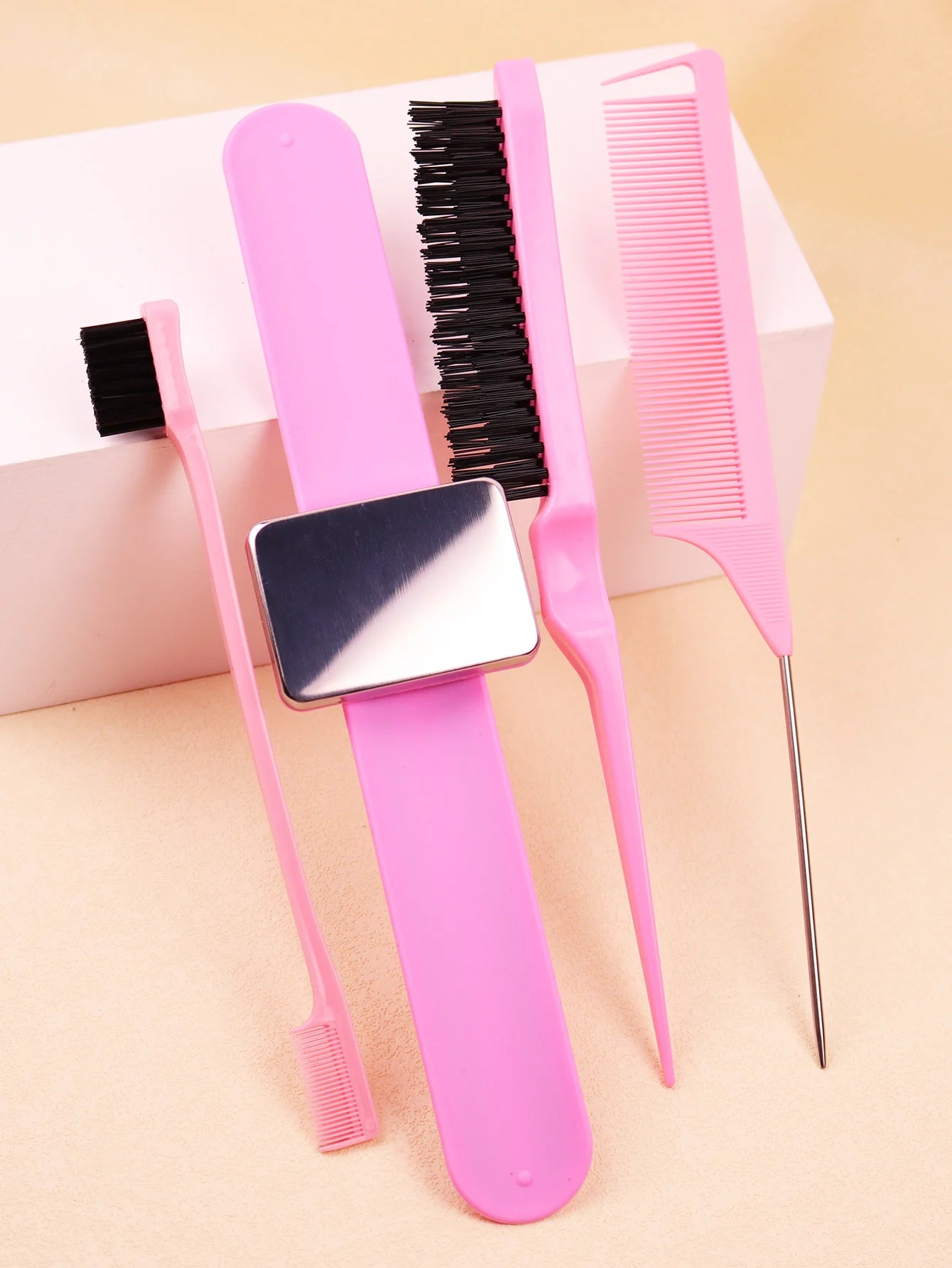 4pcshair brush, magnetic wristband, edge controlled tear comb, hair clip, silicone wrist strap，Special for real hair wigs