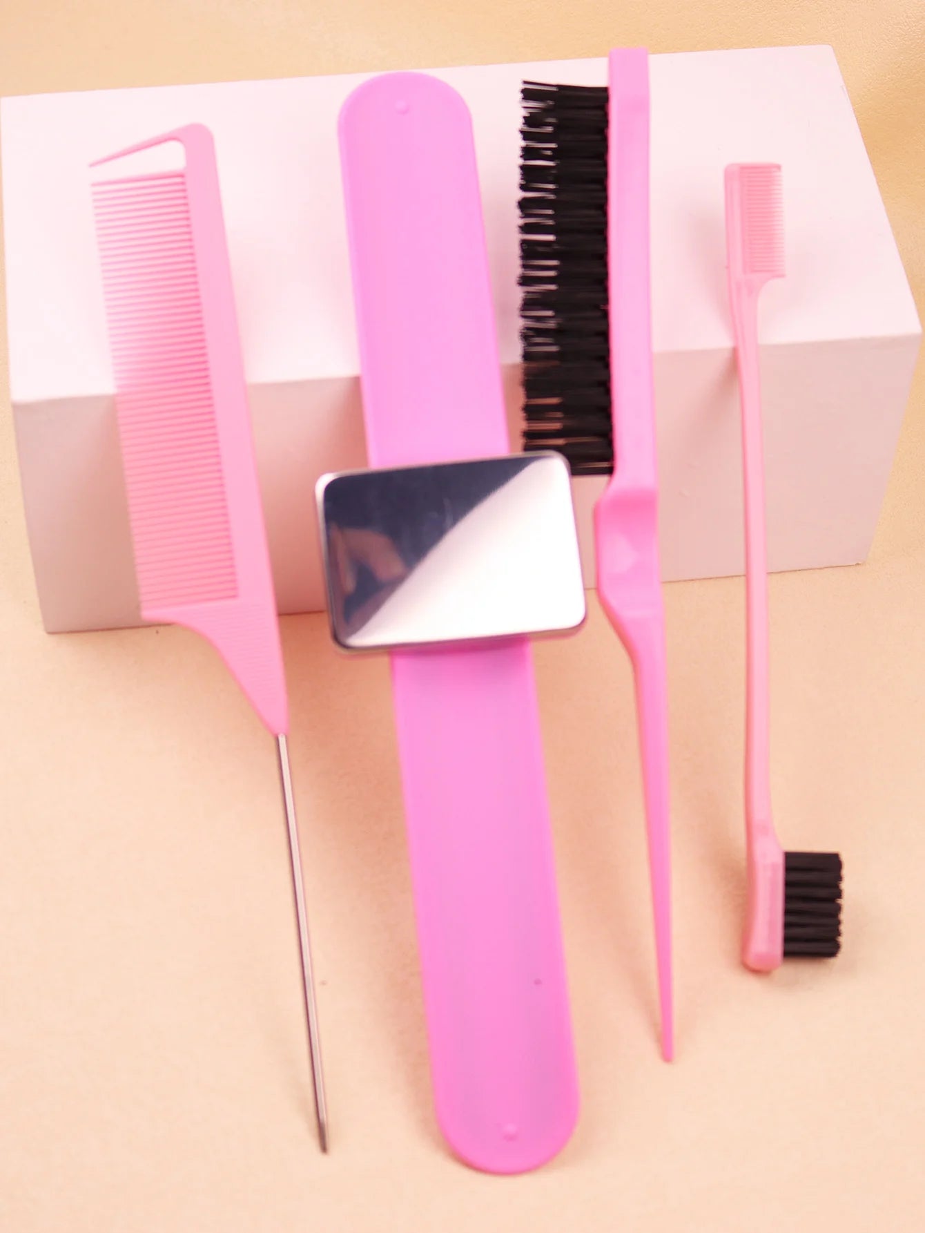 4pcshair brush, magnetic wristband, edge controlled tear comb, hair clip, silicone wrist strap，Special for real hair wigs