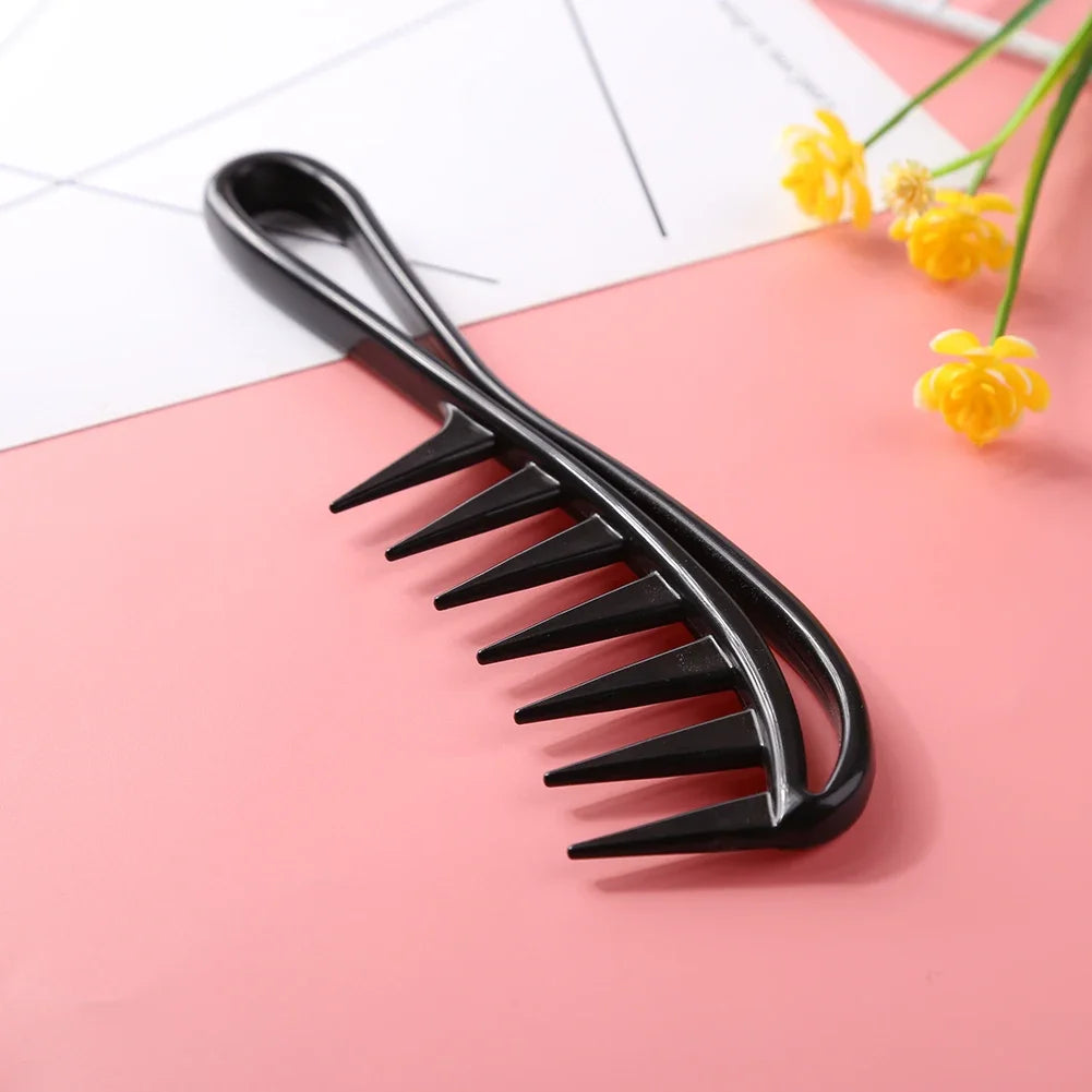 1 wide toothed shark comb exfoliating curly hair salon hair comb styling tool，Special for real hair wigs