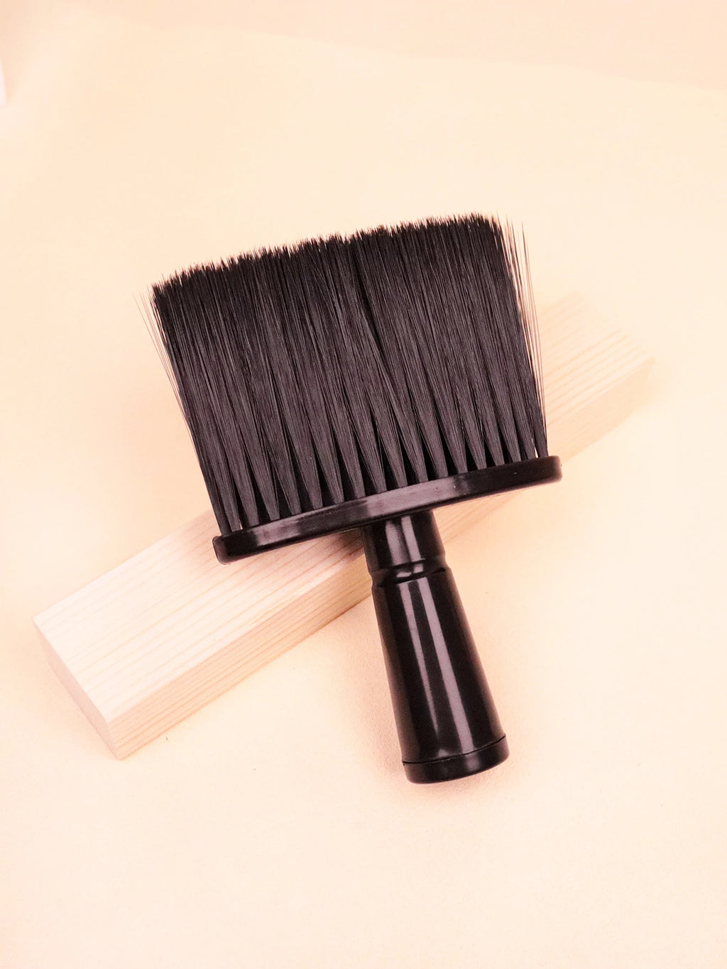 1 hair brush neck hair brush black soft cleaning facial brush suitable for hairdressers and household，Special for real hair wigs